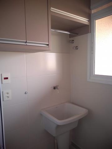 Excelente apartamento, todo planejado com ótima sacada no condomínio Alto Rio Preto.