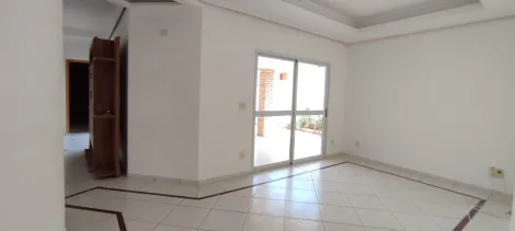 Casa com 04 suítes no condomínio Damha III