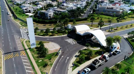 Terreno no condomínio Residencial Gaivota I