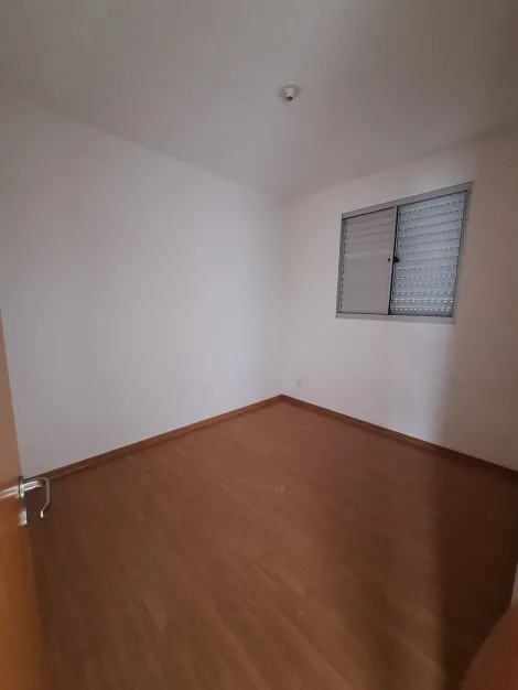 Apartamento em condomínio completo