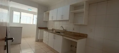 Apartamento com 2 quartos (uma suíte) e elevador , próximo ao centro, com fácil acesso por avenidas.