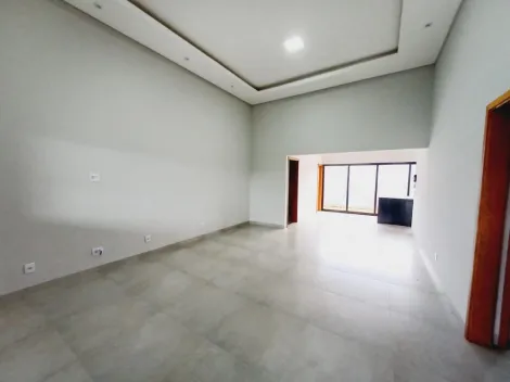 Ótima casa com 3 quartos (uma suíte), toda em porcelanato e com área gourmet integrada.