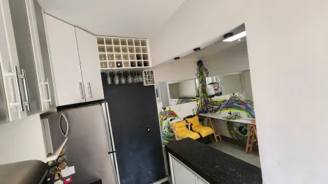 Apartamento com 03 quartos (uma suíte) no Condomínio Rio perola.