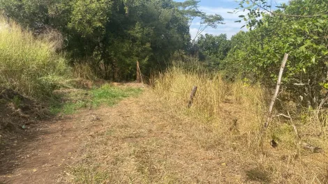 Excelente área em Schmitt, em frente ao Set Jardim .