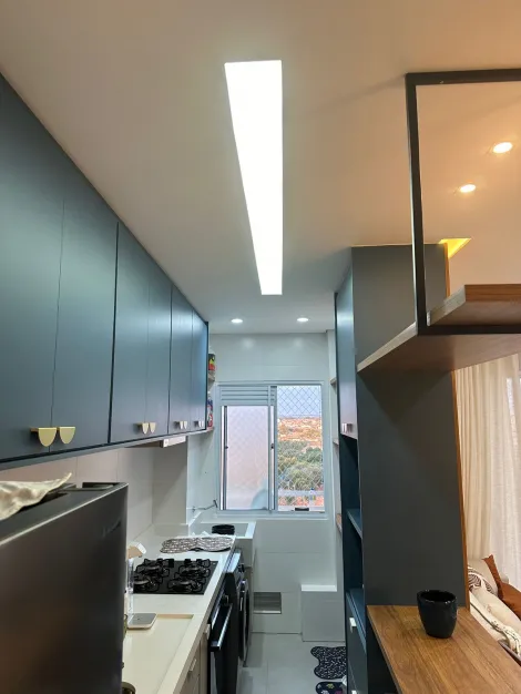 Apartamento impecável com ótimo acabamento em frente ao Shopping Norte - 2 quartos.