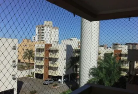 Apartamento MOBILIADO em excelente condomínio na região do Plaza - 03 dormitórios, 02 vagas e piscina