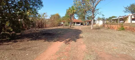 Chácara com 1600m² e 3 quartos (uma suíte) à venda no condomínio Morada do Sol.